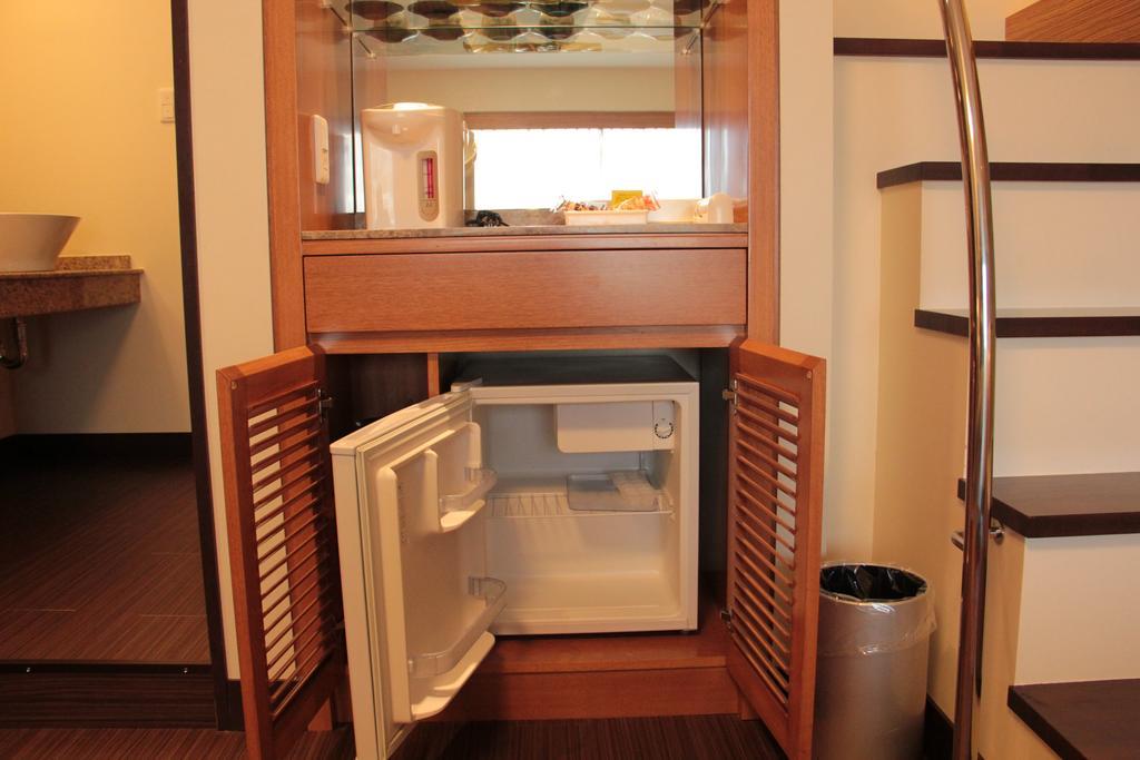 Okinawa Kariyushi Beach Resort Ocean Spa Onna Extérieur photo
