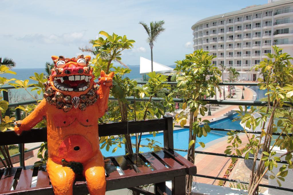 Okinawa Kariyushi Beach Resort Ocean Spa Onna Extérieur photo