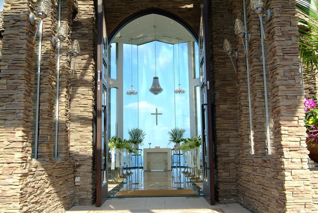 Okinawa Kariyushi Beach Resort Ocean Spa Onna Extérieur photo