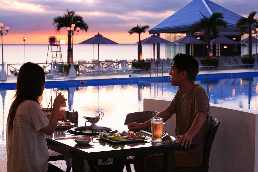 Okinawa Kariyushi Beach Resort Ocean Spa Onna Extérieur photo