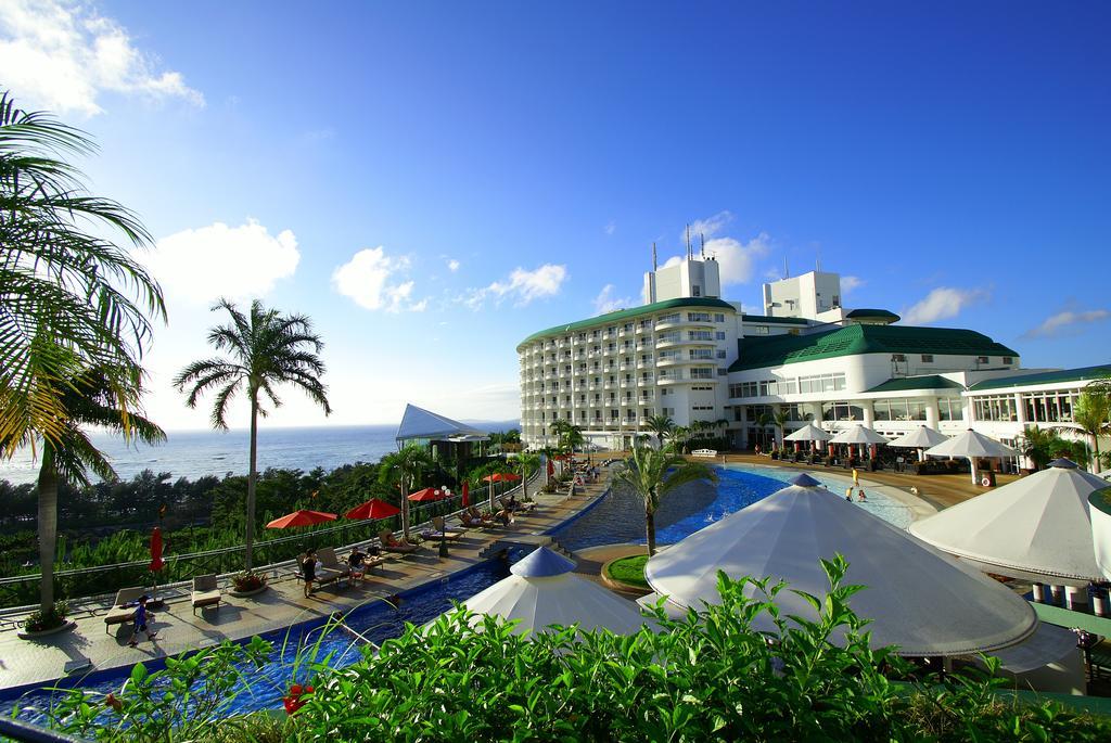 Okinawa Kariyushi Beach Resort Ocean Spa Onna Extérieur photo