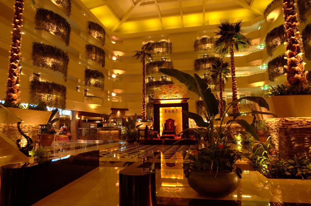 Okinawa Kariyushi Beach Resort Ocean Spa Onna Extérieur photo